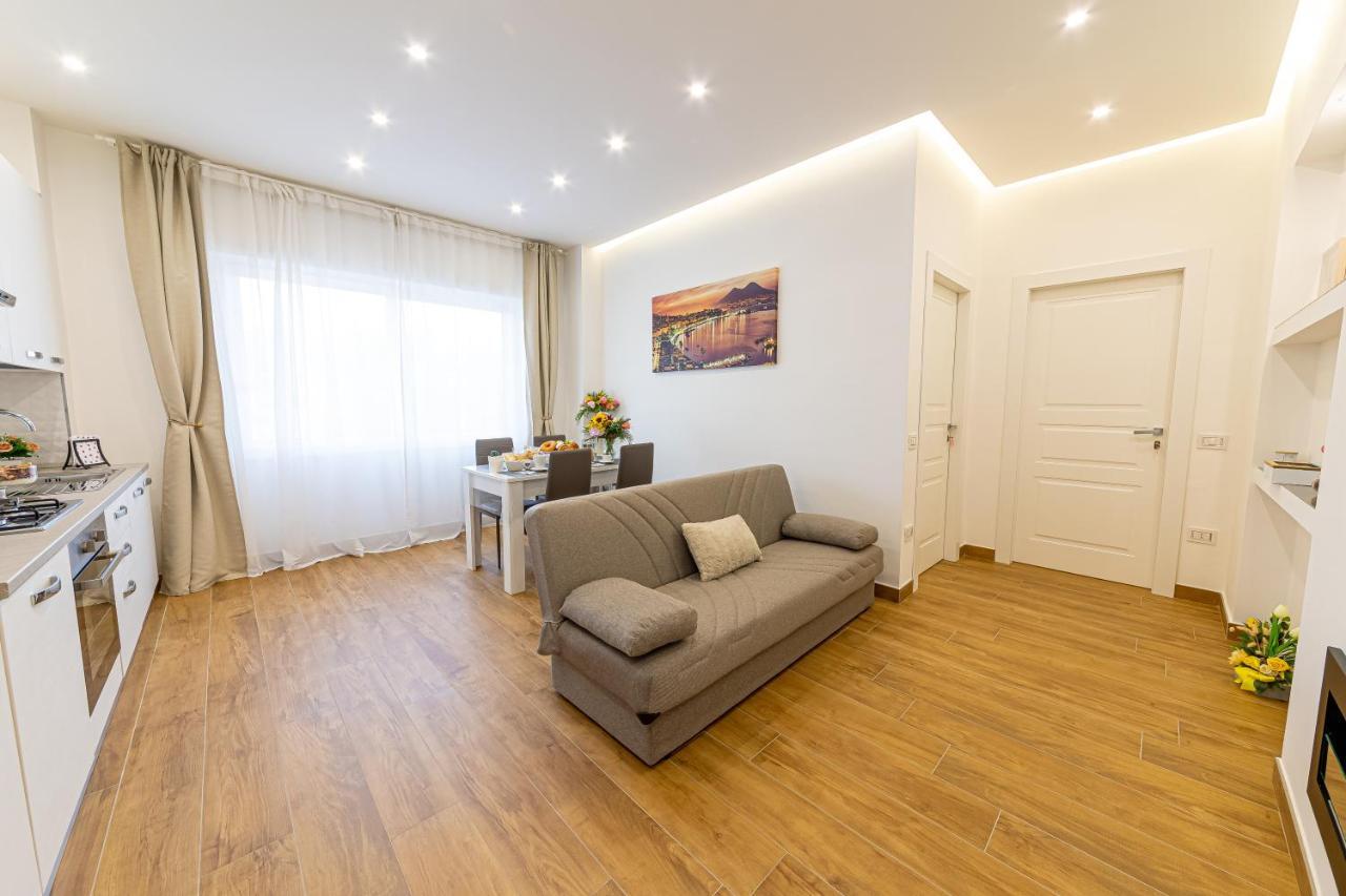 White Gold Bed and Breakfast Napels Buitenkant foto
