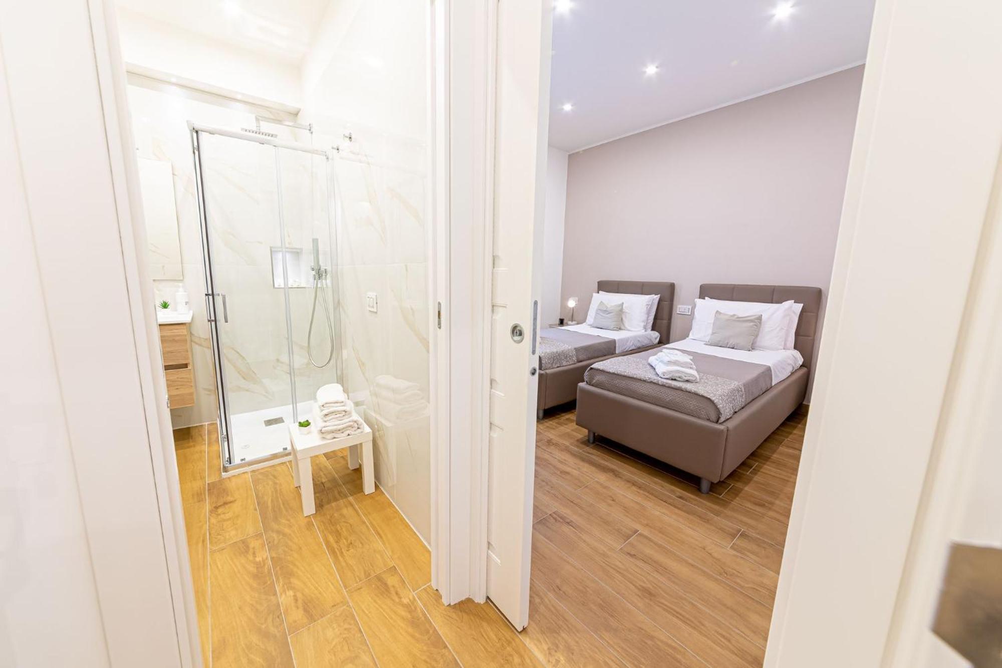 White Gold Bed and Breakfast Napels Buitenkant foto