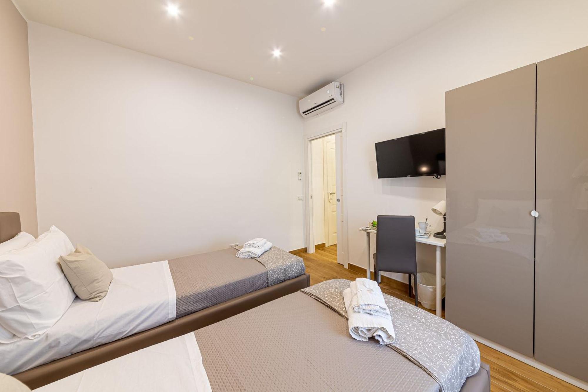 White Gold Bed and Breakfast Napels Buitenkant foto